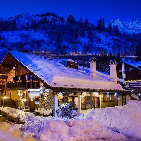 Hotel Pilier D'Angle & Wellness Κουρμαγιέρ Εξωτερικό φωτογραφία