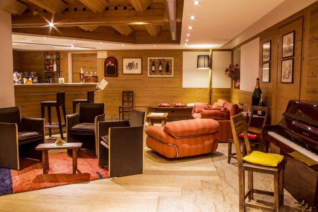 Hotel Pilier D'Angle & Wellness Κουρμαγιέρ Εξωτερικό φωτογραφία