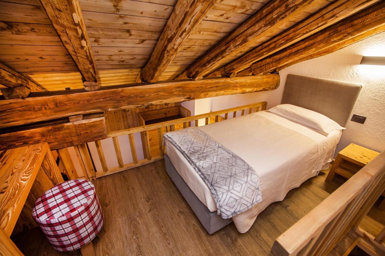 Hotel Pilier D'Angle & Wellness Κουρμαγιέρ Εξωτερικό φωτογραφία