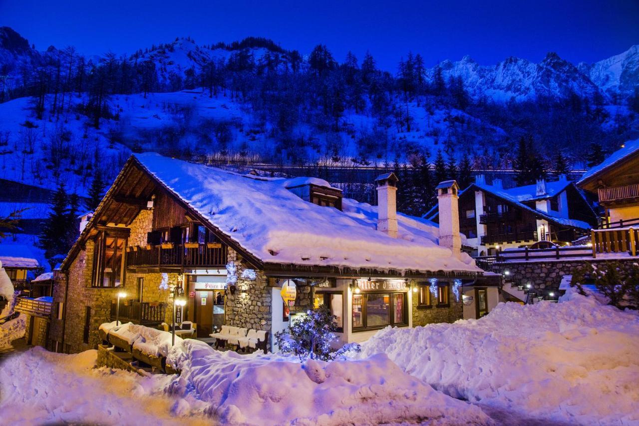 Hotel Pilier D'Angle & Wellness Κουρμαγιέρ Εξωτερικό φωτογραφία